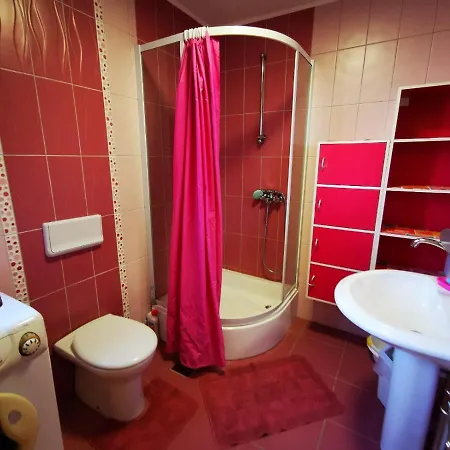 Rooms Emilio Gostinjska kuća *